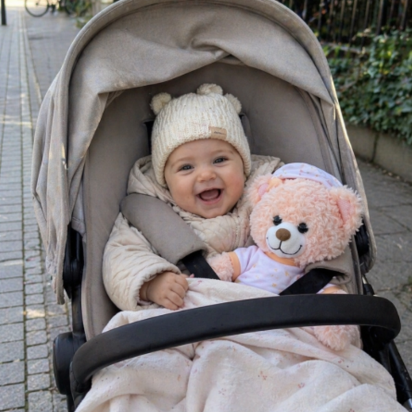 Ella, 1 år